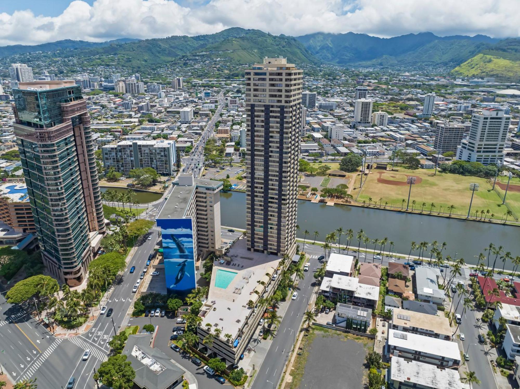 Appartement Hawaiian Monarch Penthouse 401 By Hawaii Ocean Club à Honolulu Extérieur photo