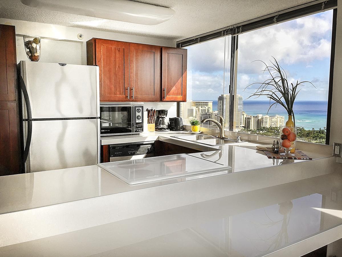 Appartement Hawaiian Monarch Penthouse 401 By Hawaii Ocean Club à Honolulu Extérieur photo