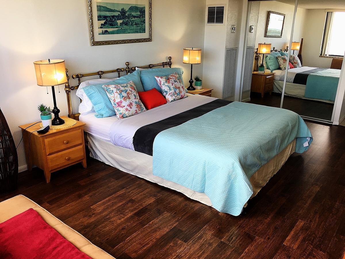 Appartement Hawaiian Monarch Penthouse 401 By Hawaii Ocean Club à Honolulu Extérieur photo